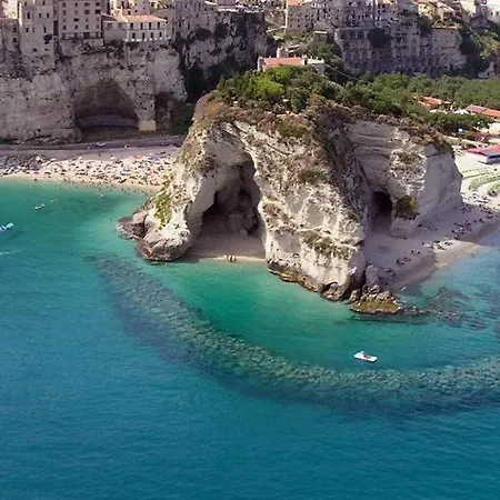 Moisè Tropea Capo Vaticano Loco 3 * San Nicolò